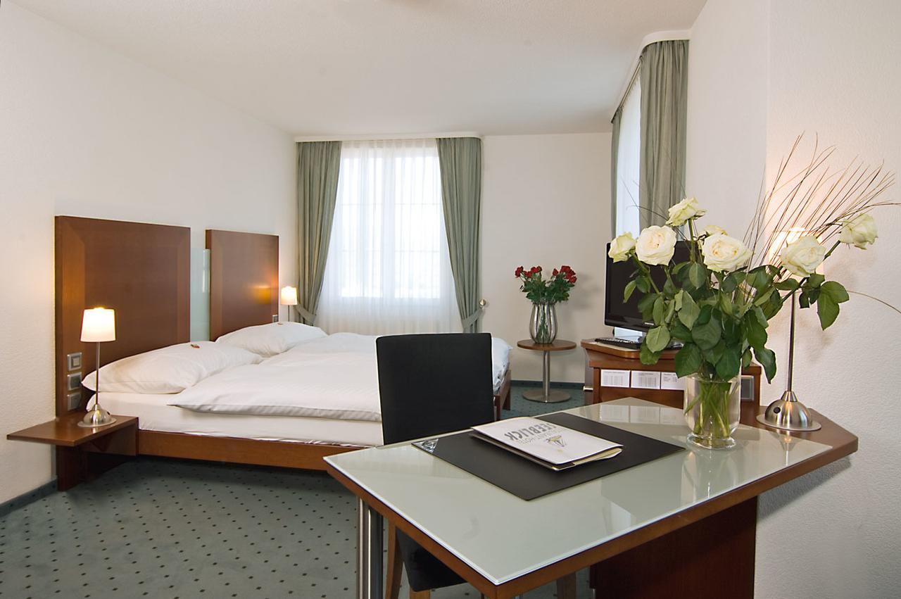 Restaurant-Hotel Seeblick Morigen Zewnętrze zdjęcie